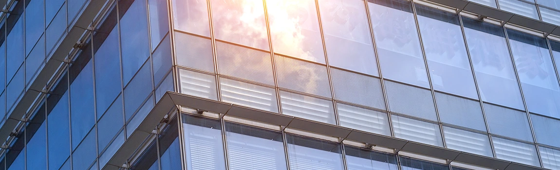 UV-Resistant Glass Experts&nbsp;in Northdale, FL